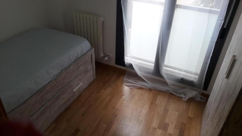 New, Cozy Apartment Plaza Del Pilar-Fuenclara Zaragoza Rom bilde